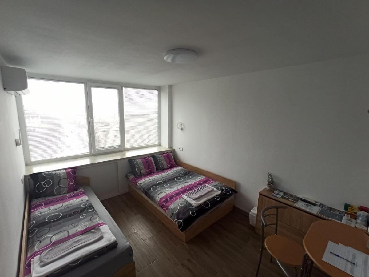 Bhn Топ Център Студио Gabrovo Exterior foto
